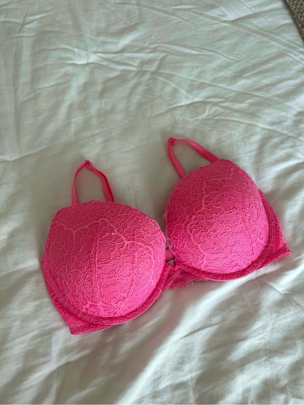 Victoria Secret Pink Lace Push-Up Bra 34DD